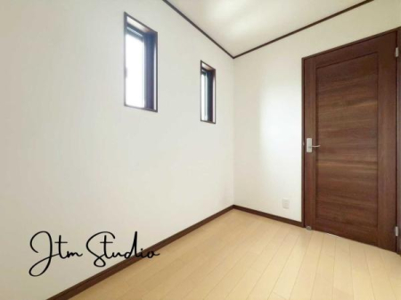 [ ʏׂ̂ɐ݂ꂽlɂ́A^IpW}A܂Ȃǂ̎[ɕ֗BgƂɂo铮ŁAƎAbv܂BBAꂵ[Xy[Xł