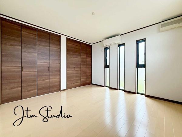 m ǂȃCeAɂ̂AƑŘbACAEglȂ炲wƐṼC[W킫₷Ȃ܂