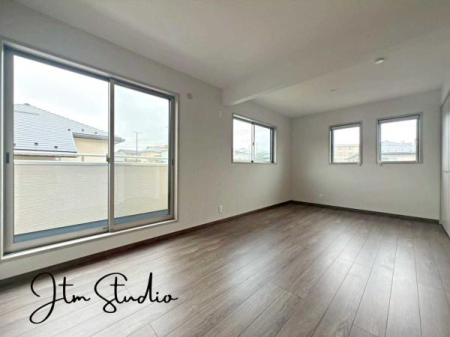 q 邢RaǂȃCeAɂ̂l̂yłˁ傫ȑ̌ӂ閾邢ԁASnǂA芰e̋Ԃł