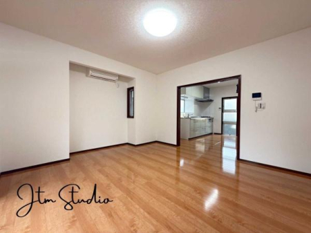 rO rOLƂ͂ƁAƑW܂cR܂ƂƂȂ܂Ƒ̏Ί炪złƂЈx