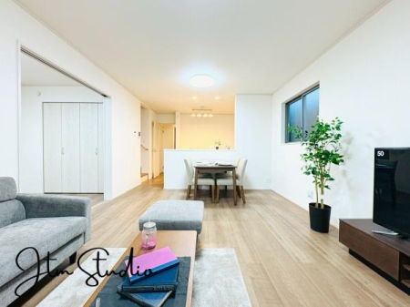 rO LɉA炽Ղ̂ŁA邭ċĈrOɎdオ܂BԂɗ]T邾łȂÁhhĂ܂B̎ԂґɂȂ܂