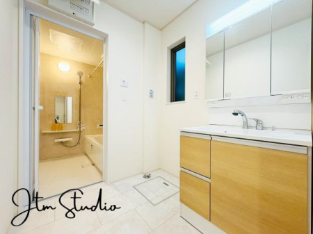 ʑEʏ ^I܁ApĩXgbNȂǂ[łʏBgɃTbƎoāAB̂|CgłƑ݂Ȃg₷ÂԂL[vI