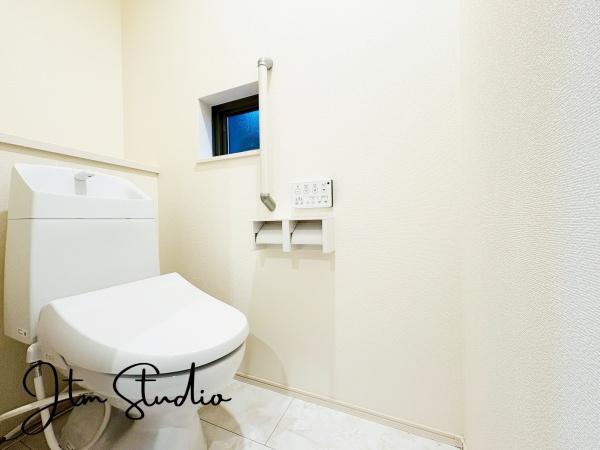 gC Ƃ̂gCԂł̍DȃA}F܂uėԂoAlɂȂԂłAbNXłˁ