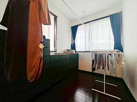 m lɂЂƕH[HցHH邢͋qH̑Ԏ́AƑ\⃉CtXe[W̕ωɂ_ȑΉ\ɂAƑ̑IL܂