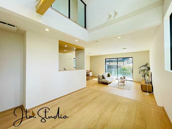 rO LɉA炽Ղ̂ŁA邭ċĈrOɎdオ܂BԂɗ]T邾łȂÁhhĂ܂B̎ԂґɂȂ܂