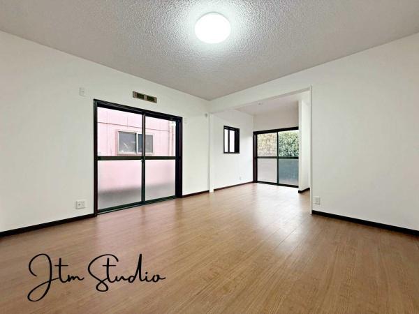 rO rOLƂ͂ƁAƑW܂cR܂ƂƂȂ܂Ƒ̏Ί炪złƂЈx