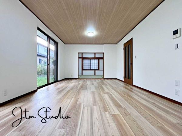 rO Ƒ̐HĉقAqǂV΂AFl肷LDK͏Z܂̒SBԉ߂ꏊA̋Ԃ͏Z܂Ŝ̋SnE܂B
