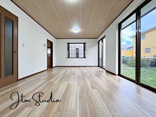 rO rOLƂ͂ƁAƑW܂cR܂ƂƂȂ܂Ƒ̏Ί炪złƂЈx