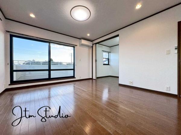 rO rOLƂ͂ƁAƑW܂cR܂ƂƂȂ܂Ƒ̏Ί炪złƂЈx