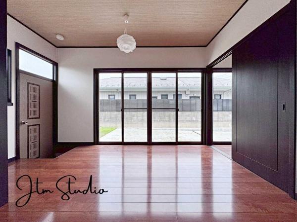 rO ɂ݂͂ȂWAHƊybn܂BbɖɂȂ肷āAY锼߂ɂȂĂ܂Bȑ̊Ԃ̍KĂꏊł肽