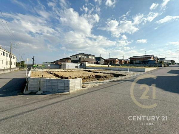 nOώʐ^ y܌zz
Ƒ݂Ȃ߂VzˌĂłIrO𒆐SɁAƑ̂ȂԎ肪́B[ՂŁA̕炵ƉKɁ􊮐҂łI