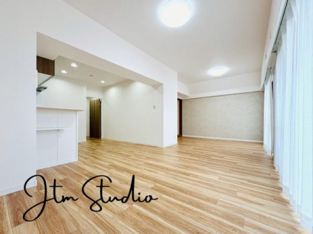 rO ɂ݂͂ȂWAHƊybn܂BbɖɂȂ肷āAY锼߂ɂȂĂ܂Bȑ̊Ԃ̍KĂꏊł肽