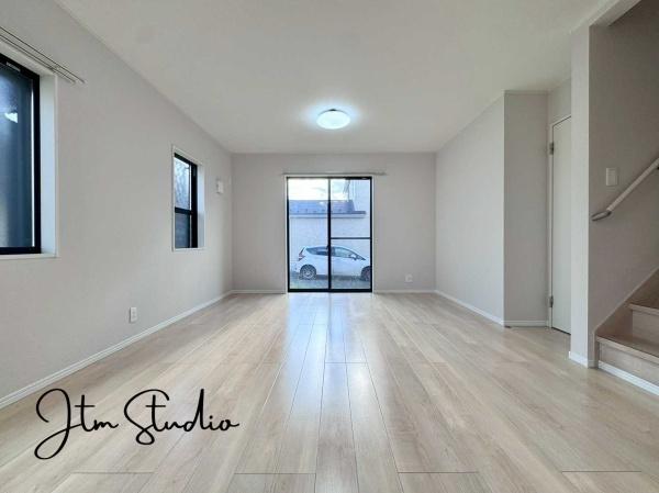 rO LɉA炽Ղ̂ŁA邭ċĈrOɎdオ܂BԂɗ]T邾łȂÁhhĂ܂B̎ԂґɂȂ܂