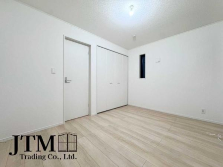 �q������ ���q�l�̐����Ƌ��Ɂu�Z�܂����v���ω����Ă����܂��B�����ɂ̓N���[�[�b�g���������A���R�x�̍����Ƌ�̔z�u�������V���v���ȋ�Ԃł���