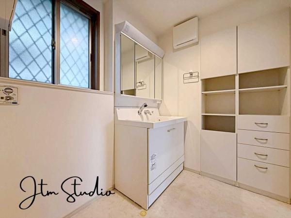 ʑEʏ ^I܁ApĩXgbNȂǂ[łʏBgɃTbƎoāAB̂|CgłƑ݂Ȃg₷ÂԂL[vI