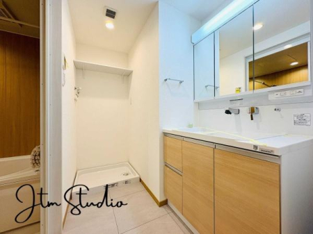 ʑEʏ 3ʋdl̐ʑ􋾂̌̎[IƂĂ[Ă܂IRXDȉlAq͍llƂ[͂ł