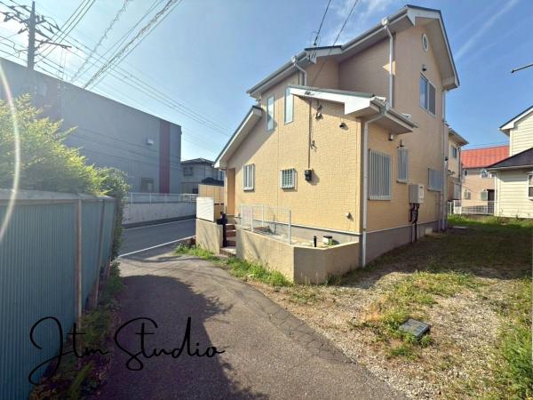 ԏ J[Xy[X݂͑2䕪mہZJhJ[₨FBĂԂƂɕ֗Ȃ̂ŎԍD̃ppɂ}}ɂłˁ