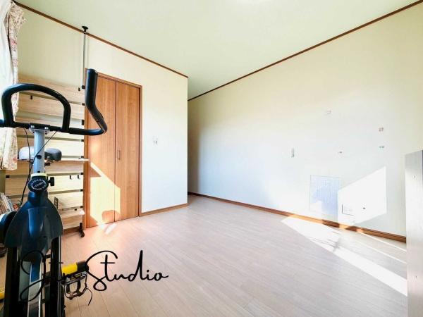 m lɂЂƕH[HցHH邢͋qH̑Ԏ́AƑ\⃉CtXe[W̕ωɂ_ȑΉ\ɂAƑ̑IL܂