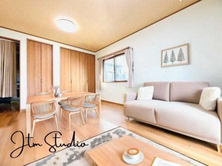 rO ؂ȉƑW܂邩炱LDKɂ͂肽IƋ̃CAEgVX^[g̊ÿ݂łˁ
ƋCGɂȂ܂B