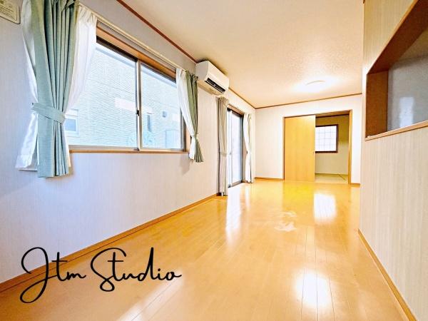 ���r���O �L���ɉ����A�����炽���Ղ��������̂ŁA��������邭�ċC�����̂������r���O�Ɏd�オ��܂��B��Ԃɗ]�T�����邾���łȂ��A�����́h���h�������Ă���܂��B�����̎��Ԃ���������ґ�ɂȂ�܂����