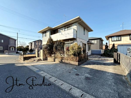 �O�ʓ��H�܂ތ��n�ʐ^ �u���̔N���ŏZ��[�����g�߂�̂��S�z�v
�u���Ȏ������Ȃ����ǏZ��[���g�߂�H�v
�Z��[���ɐ��ʂ����X�^�b�t�����q�l�̃}�C�z�[���w�����T�|�[�g�������܂���
���C�y�ɂ��⍇���������B