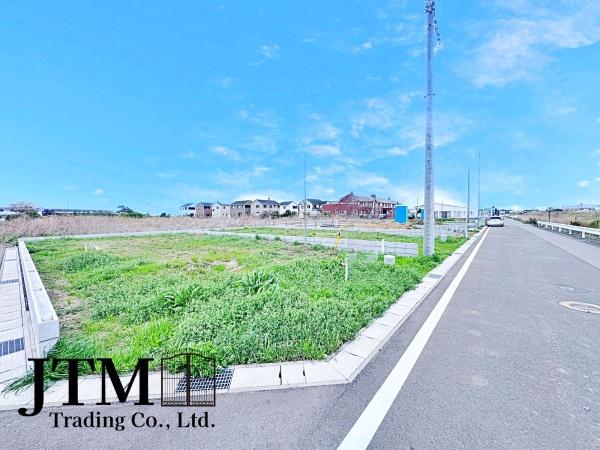 �O�ʓ��H�܂ތ��n�ʐ^ ������������Z��X�ł������͂ɂ͍����������Ȃ��A�󂪍L���J����������A�z�������傫���Ղ��邱�Ƃ�����܂���I�C�����̗ǂ������ʂ蔲����X���݂ł���