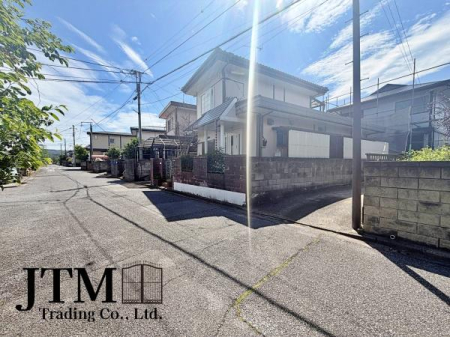�O�ʓ��H�܂ތ��n�ʐ^ ���ЂŏZ��[���f��ꂽ���E�ߋ��ɐR�����ʂ�Ȃ������E���݁A�Ԃ�J�[�h���[��������E���Ȏ���������Ȃ��E�E�E�Ƃ��Y�݂̕��B���߂��P�x�����k����������Z��[���ɐ��ʂ����X�^�b�t���T�|�[�g�������܂���